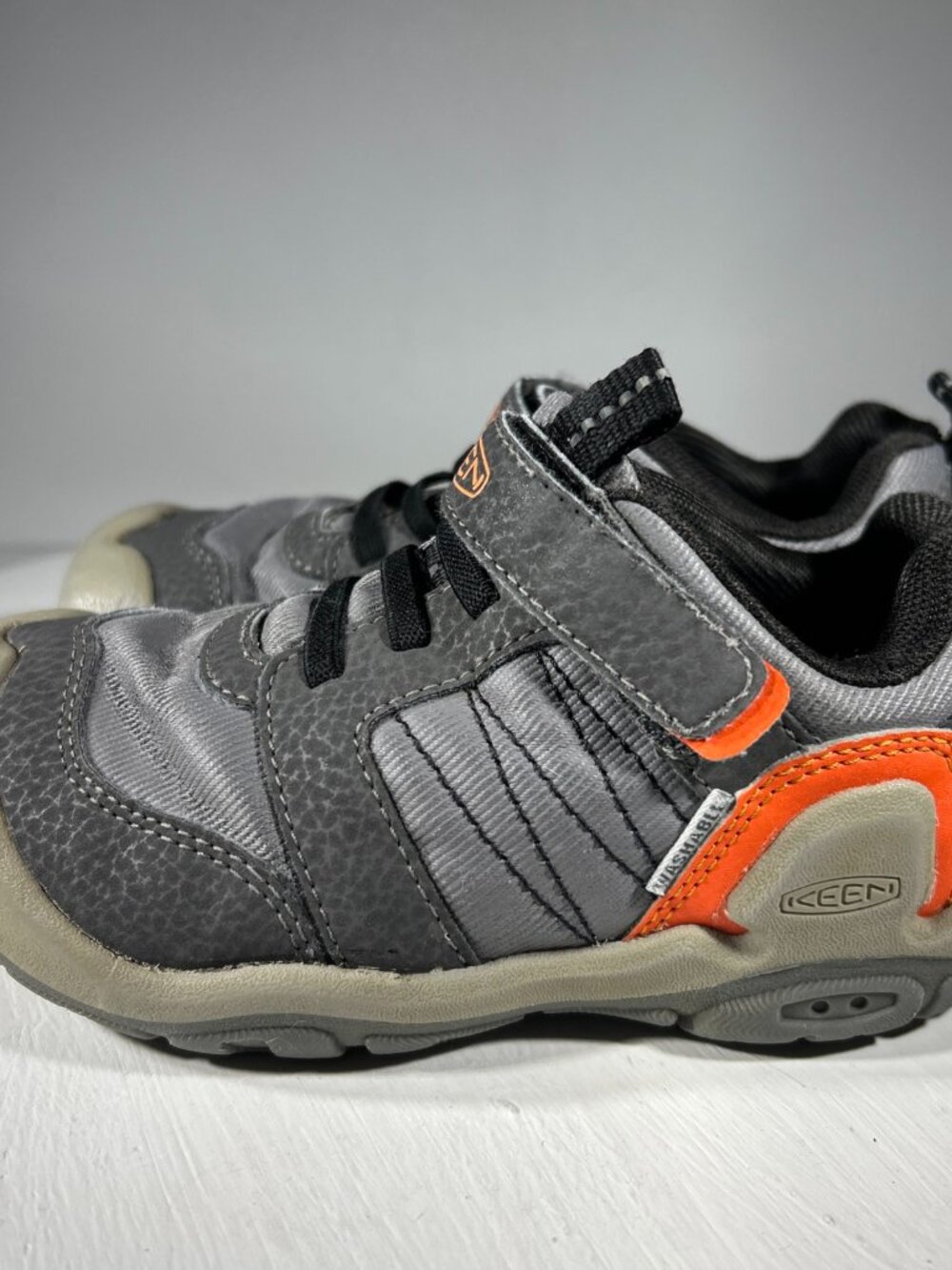 Keen Targhee Low Washable Hiking Toddler Boys Shoes Size 10 Sneakers Gray School